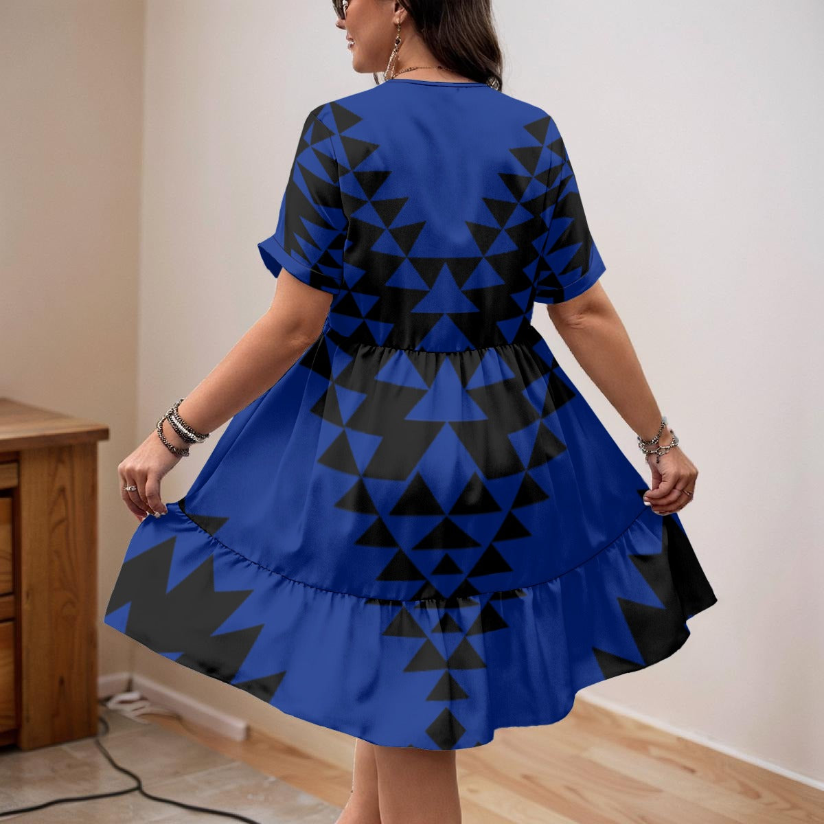 Basket V-neck Winter 2025 Blue